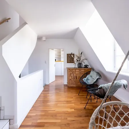 Aussergewoehnliche Wohnung In Historischem Kloster Lägenhet *