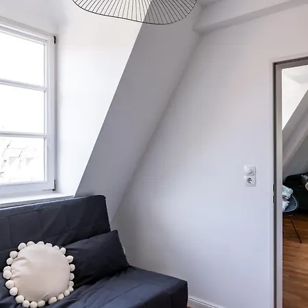 Aussergewoehnliche Wohnung In Historischem Kloster * Frechen