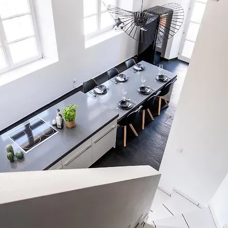 Aussergewoehnliche Wohnung In Historischem Kloster Lägenhet *